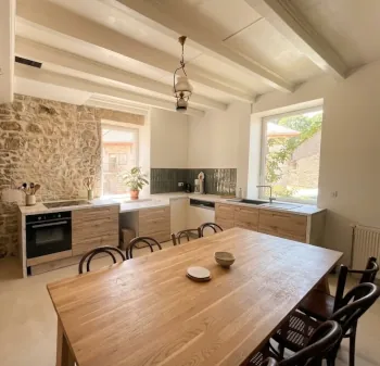 Cuisine entièrement équipée du Gîte des Nivozelles